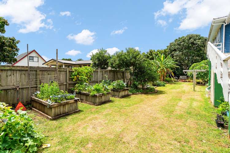 12 Ringer Avenue Matapouri_20