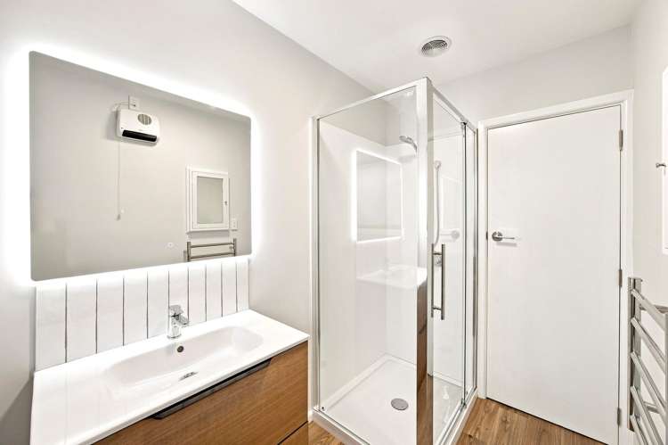 39 Hills Road Edgeware_5