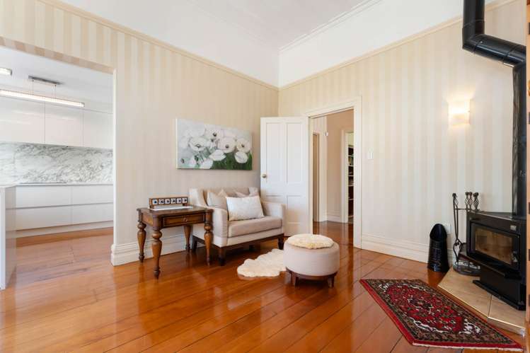 306 Glengarry Road Glen Eden_11