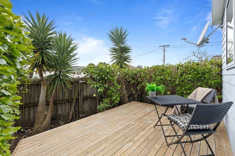 42 Philomel Crescent Bayswater_17