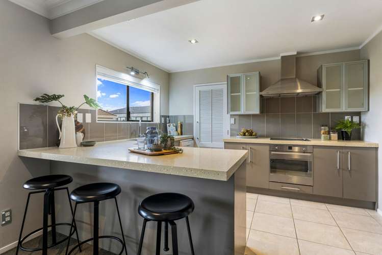 2/4 Melanesia Road Kohimarama_3