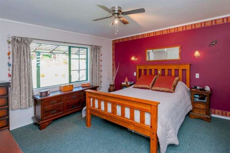 73 Aston Road Waikanae_9