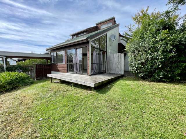 Three Bedroom Home In ST JOHNS