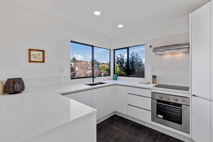 2/35 Camrose Place Glenfield_7