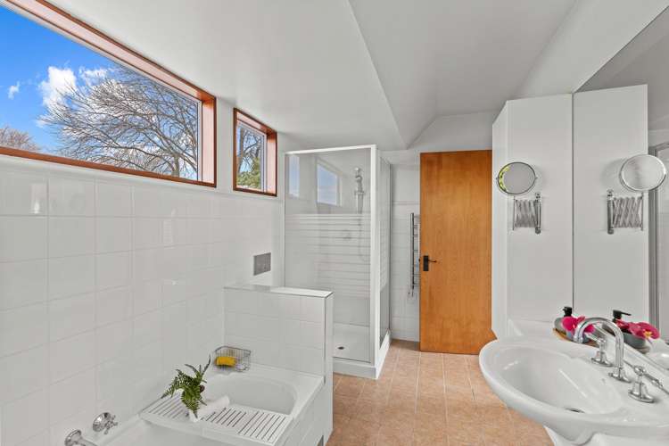 2/151 Idris Road Strowan_14