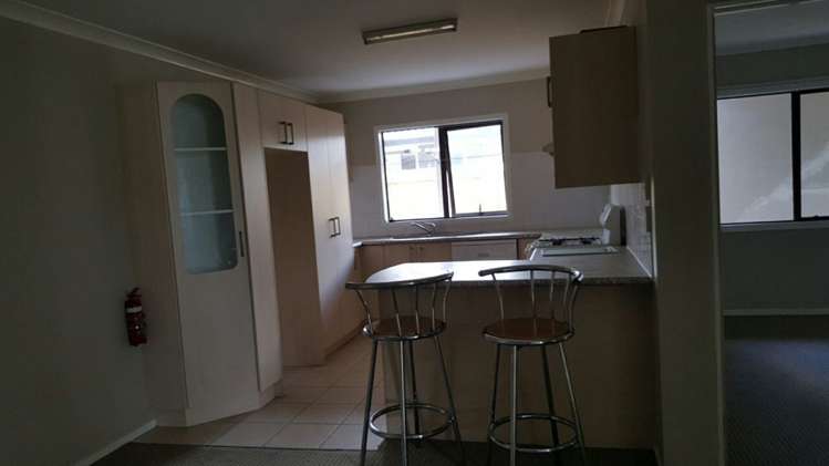 131 Boundary Road Blockhouse Bay_9