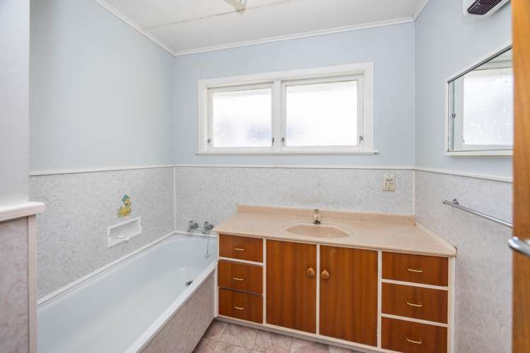 5 Pelorus Street Glenview_21