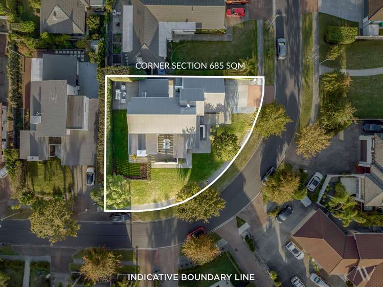 39 English Oak Drive Schnapper Rock_3