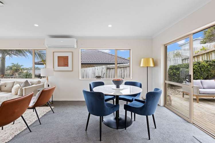 11 Bloomfield Rise Stanmore Bay_6