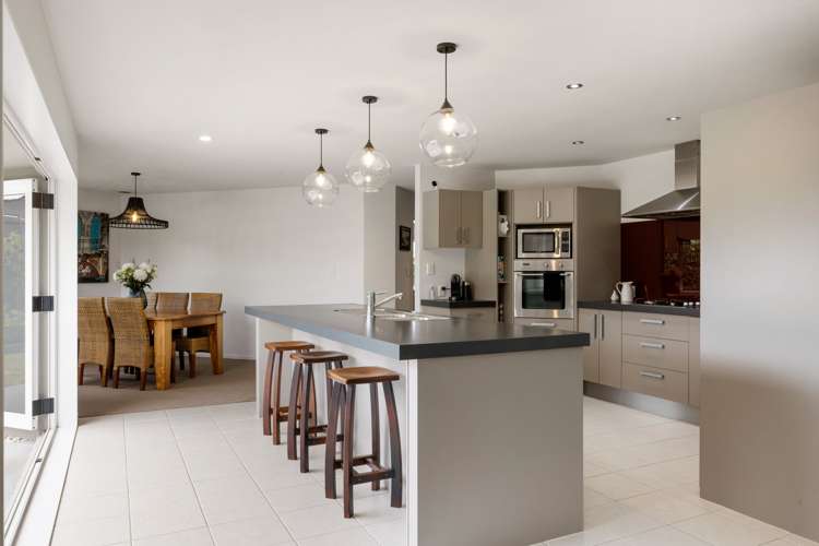 3 Ravenscourt Place Huntington_9