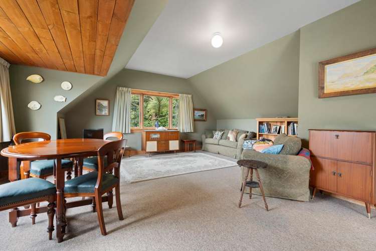 32, 34, 36 & 38 Moerangi Street Broad Bay_25