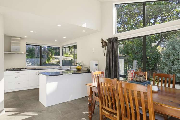 10 Ashfield Grove Churton Park_6