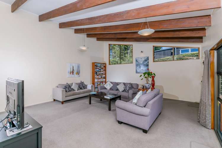 8 Raymond Terrace Northcote_15