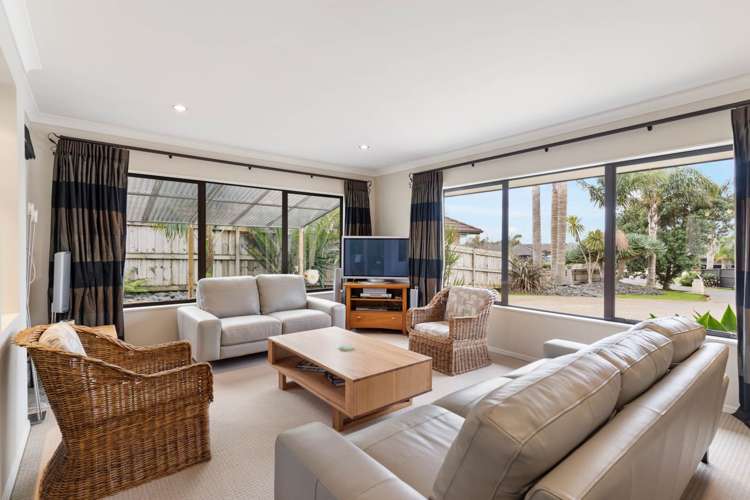 57 Lough Bourne Drive Pukekohe_6