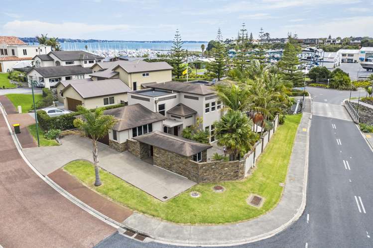 1 Tui Brae Beachlands_16