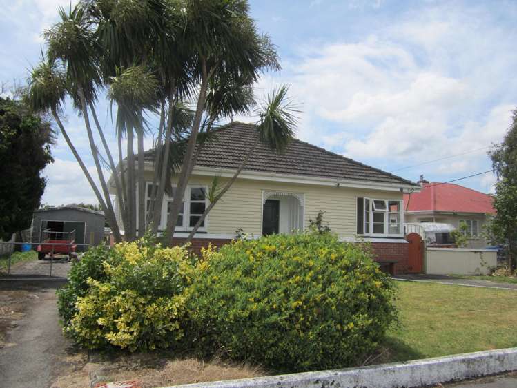 16 Huia Street Pahiatua_10