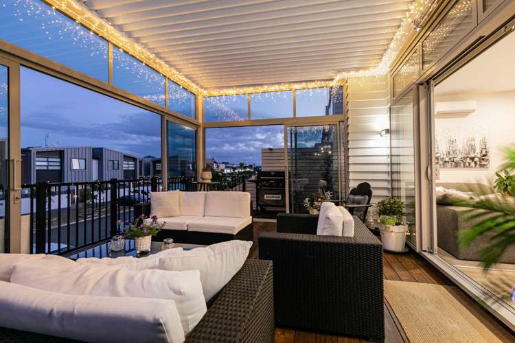 14 Watermill Lane Silverdale_8