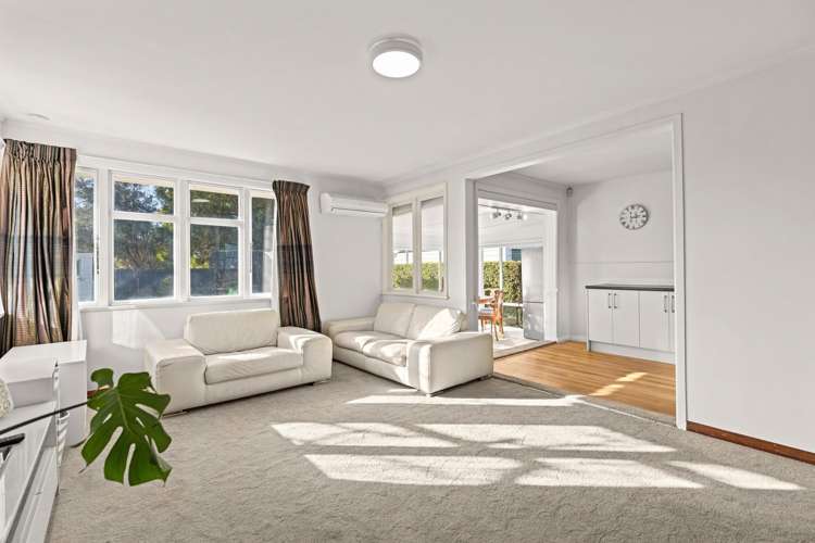 15 Robin Street Burwood_4