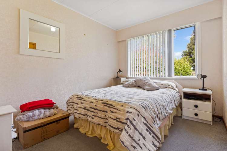 47 Carlyle Street Leamington_13