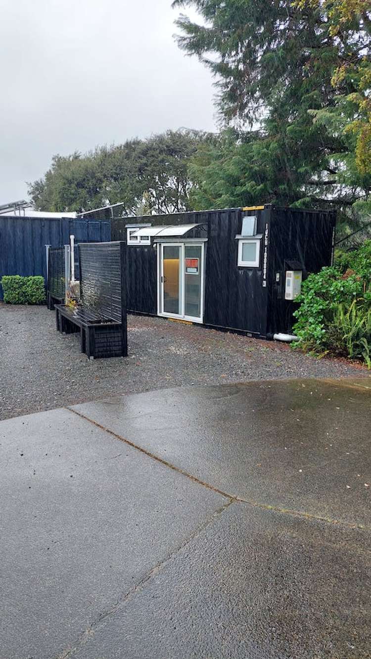 19 Rauhuia Crescent Parau_12