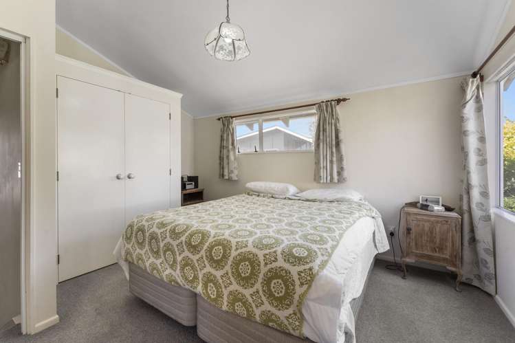 18 Robert Mckeen Street Otaki Beach_5