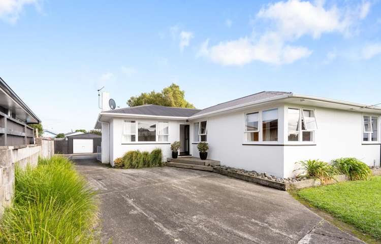 15 Kettle Avenue_0