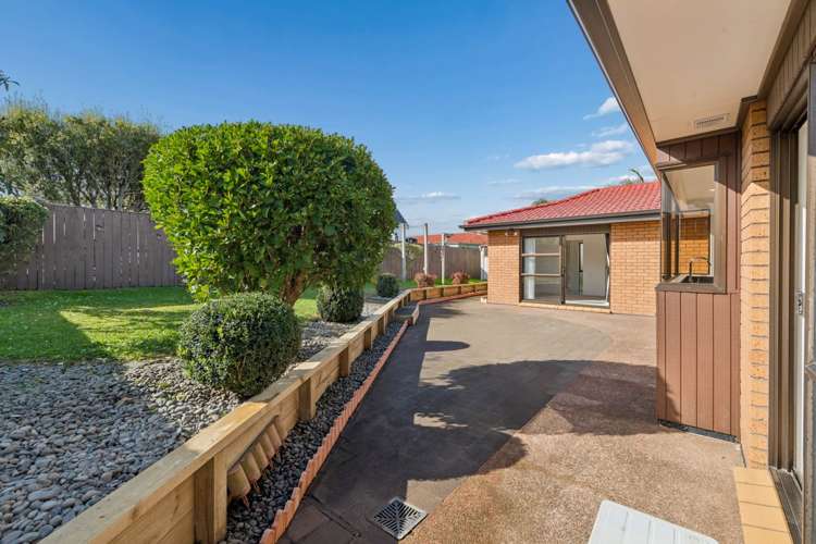 73 Mirrabooka Avenue Botany Downs_12