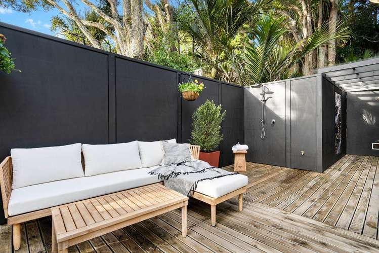 583 South Titirangi Road Titirangi_3