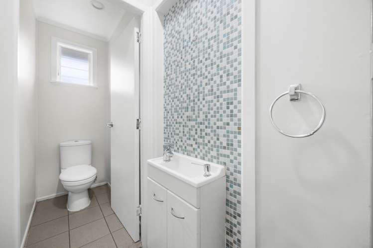 1/67 Cardiff Road Pakuranga_13