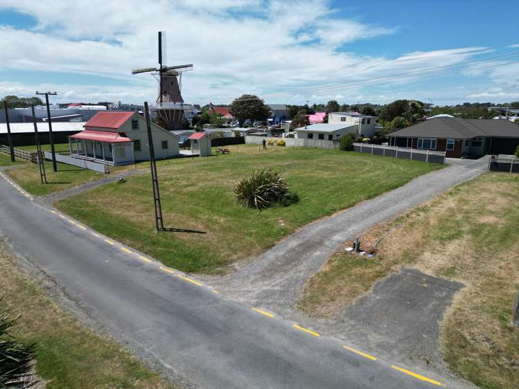 32 Harbour Street Foxton_25