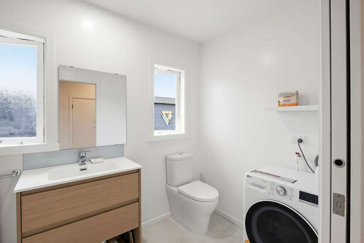 56 Sandford Road Ruakaka_10