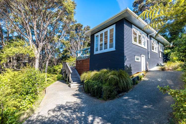 116 Queens Drive Oneroa_25