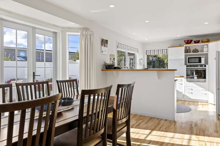 26 Aubrey Crescent Taupo_11