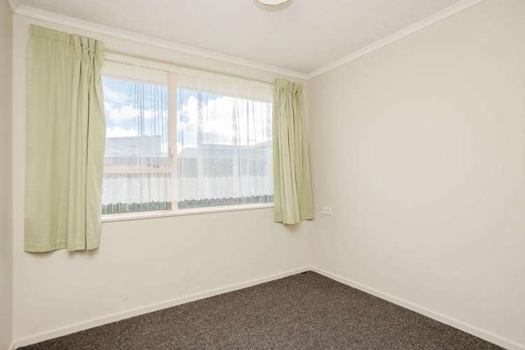 14 McCallum Street Dannevirke_10