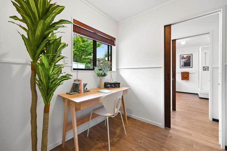 804 River Road Chartwell_8