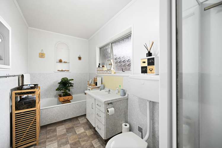 348 Cobham Drive Hillcrest_9