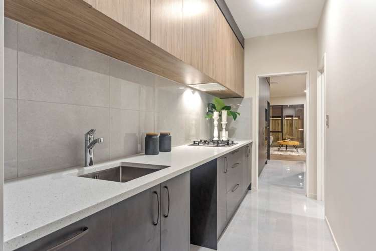 28 Crossgar Road Flat Bush_6
