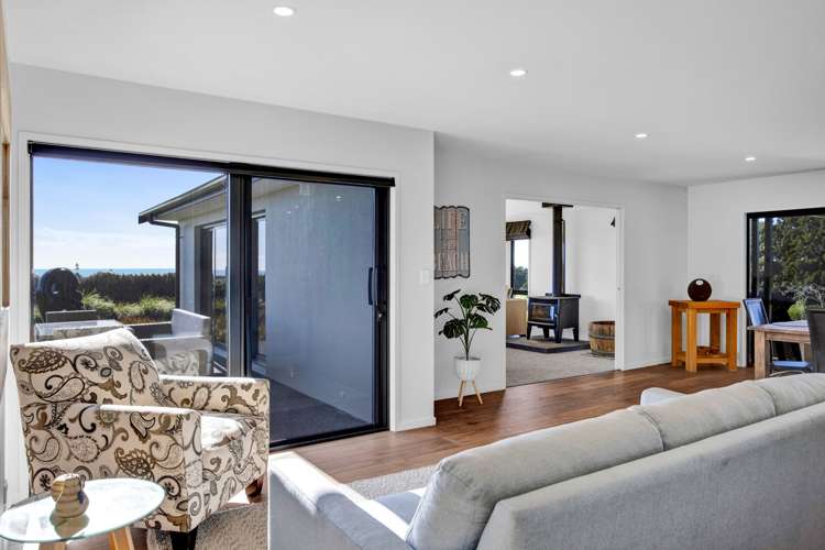 1351 South Road Kaitake_13