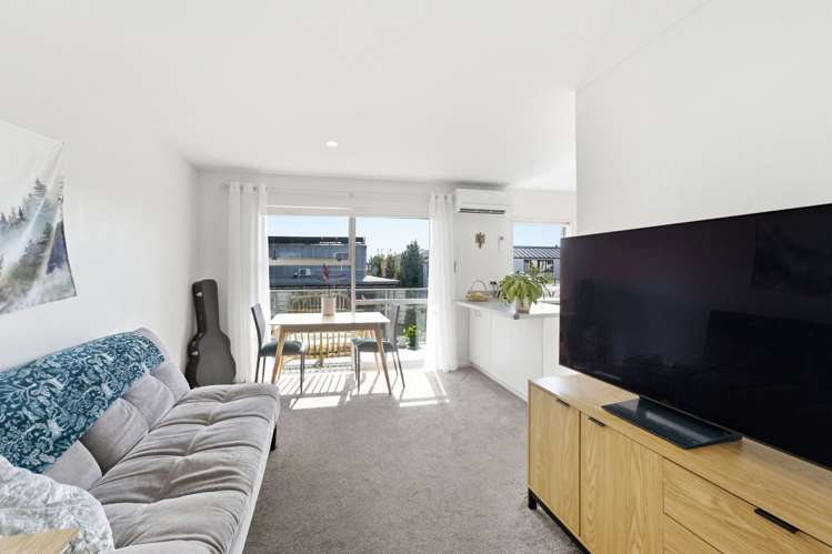 B7/101 Caledonian Road St Albans_11