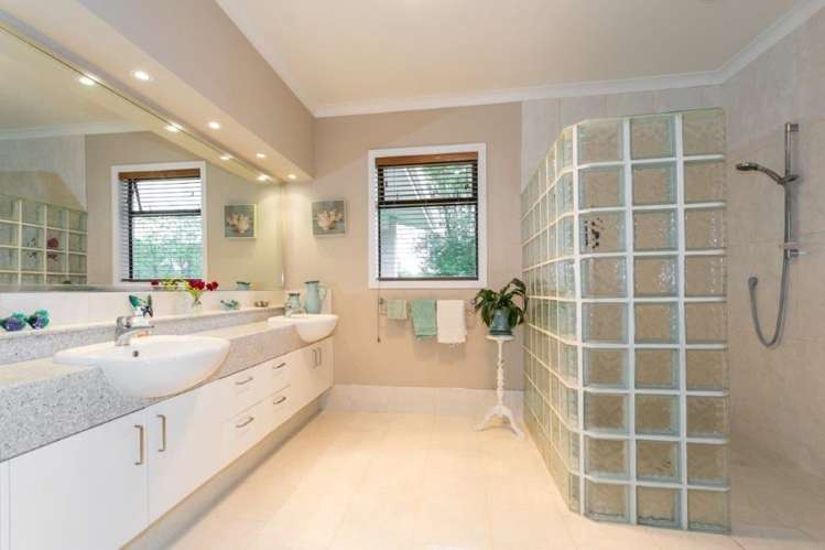 233 Te Mahanga Road Poukawa_12