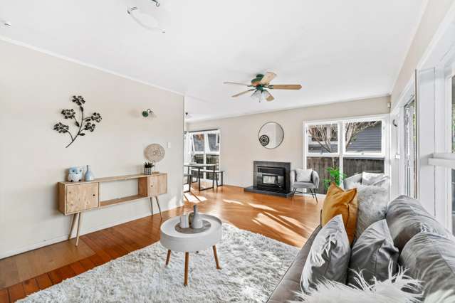 18 Chorley Avenue Massey_4