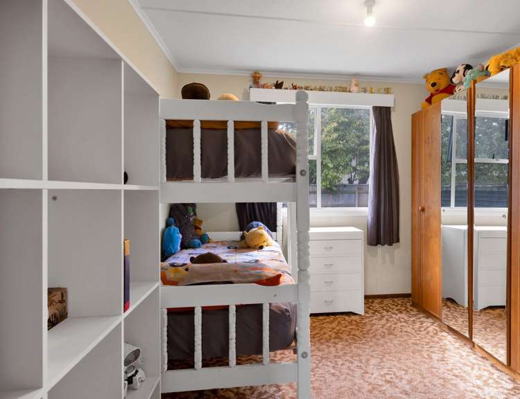 4 Kerry Lane Hawera_16