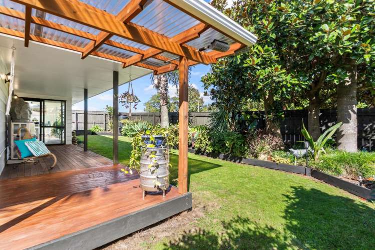 88 McRobbie Road Kingseat_23