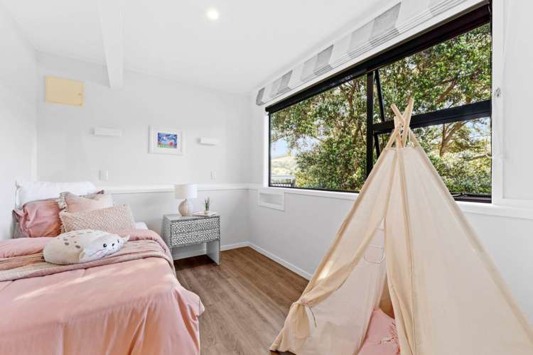 61 Grand View Road Leigh_14