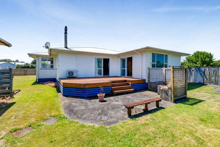 32 Dieffenbach Street Opunake_25