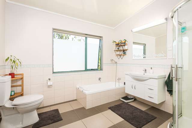 37 Guy Street Waipawa_4