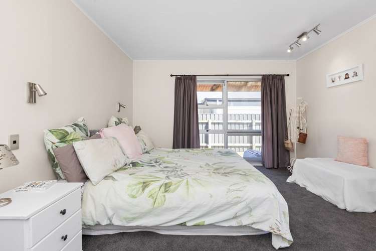 25 Harpham Street Taradale_7