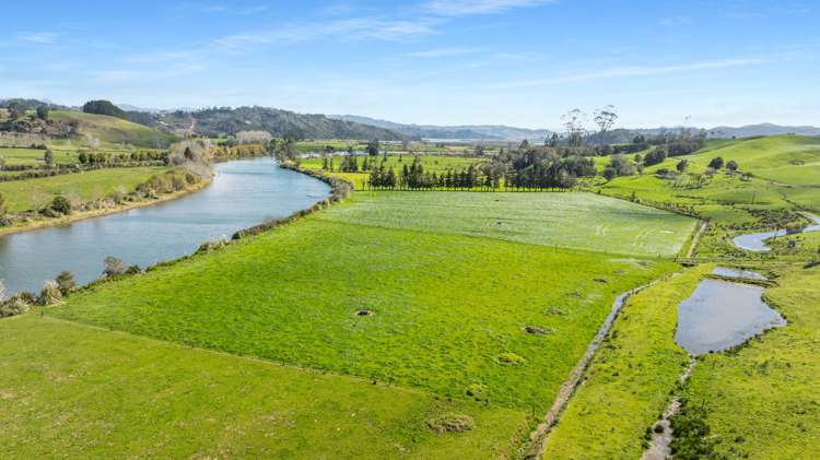 90 Camp Road, Coroglen Tairua_20