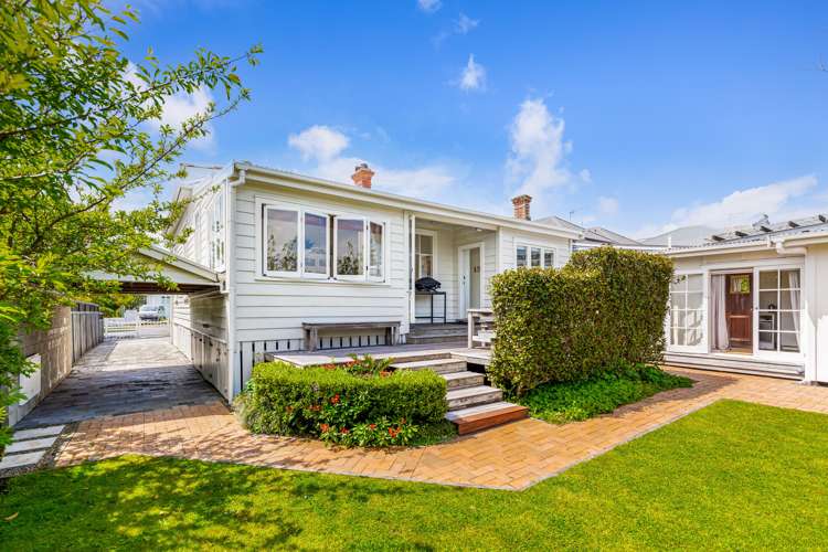 203 Victoria Road Devonport_12