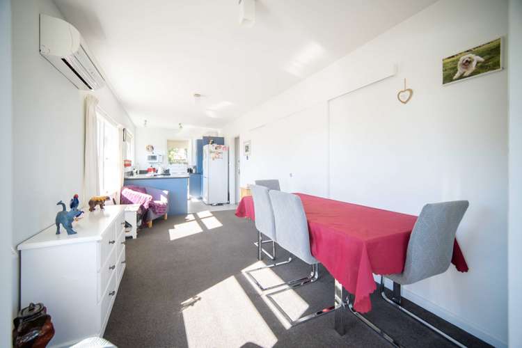 31 Maitland Avenue Stoke_11